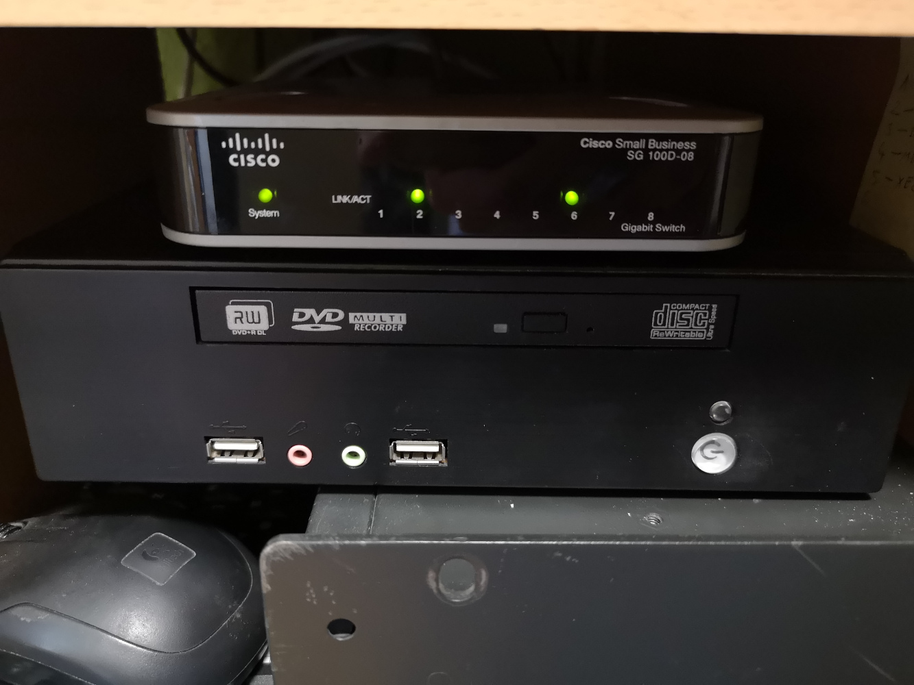 Intel Desktop Board gép